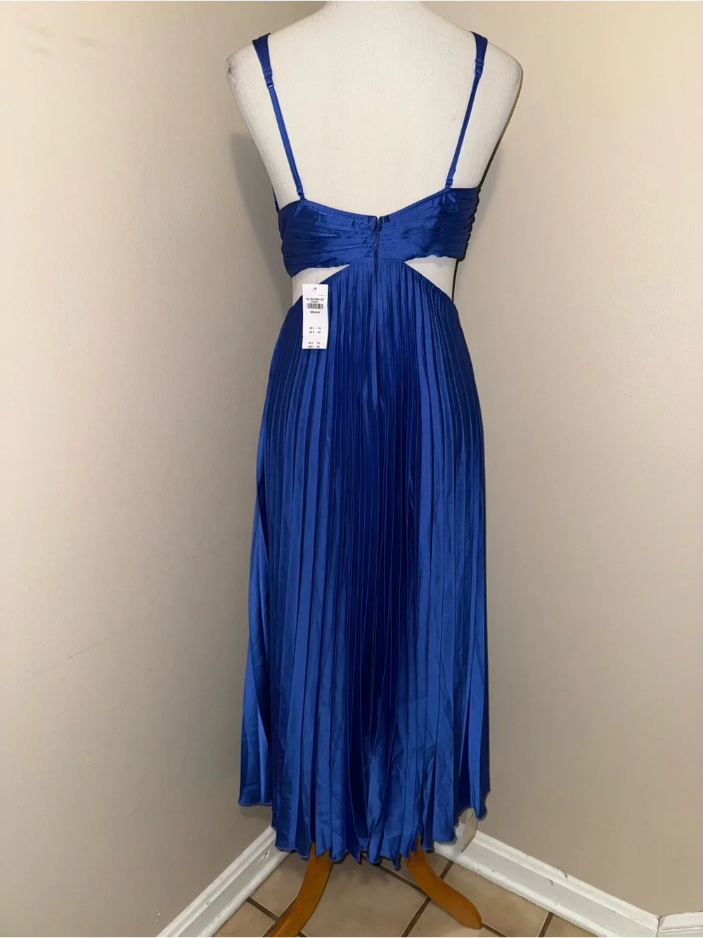 NWT Abercrombie & Fitch Giselle Pleated Cutout Blue Satin Maxi Dress,Size-Med